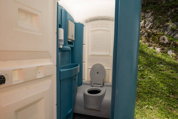 Porta potty rental for outdoor events in Taft, CA